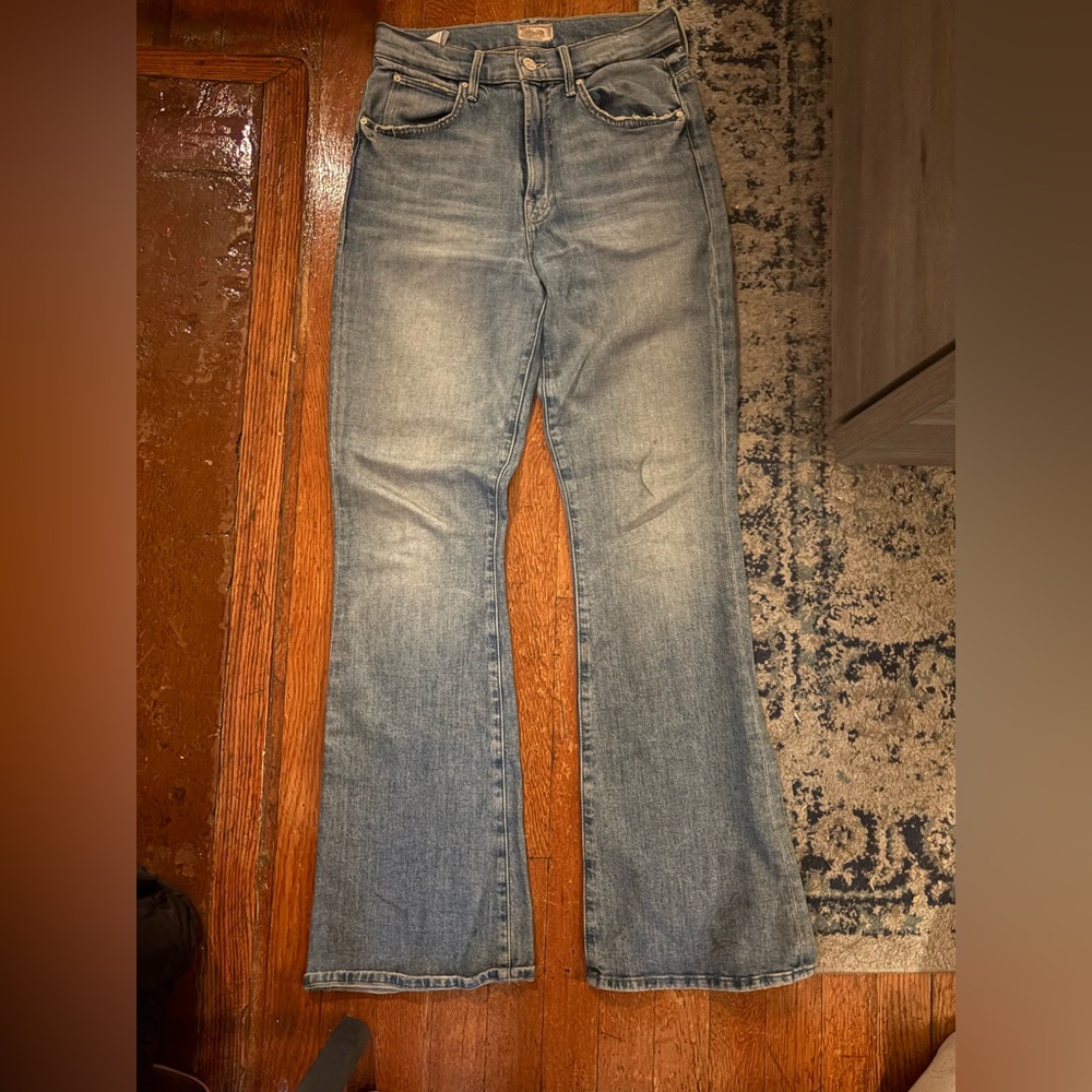 MOTHER Bootcut Jeans in Faded Blue
